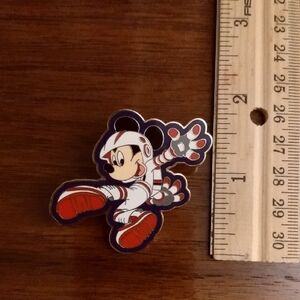 Mickey Mouse Astronaut Pin "Original Pin Trading 2003" "Disney"